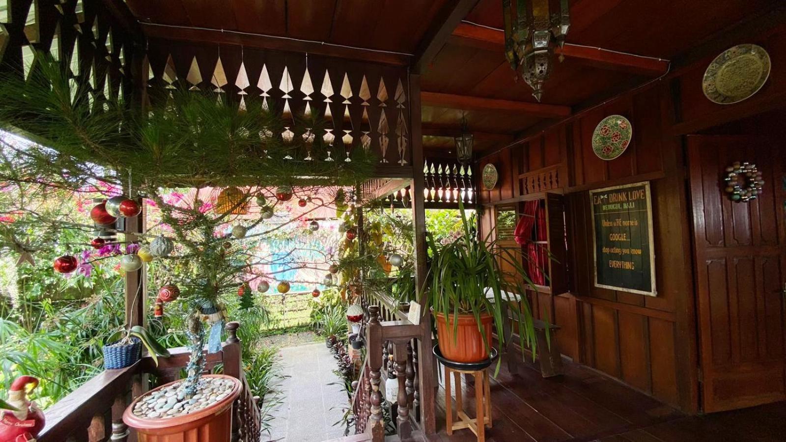 Rumah Kayu Sulawesi Antique Bedugul  Eksteriør bilde