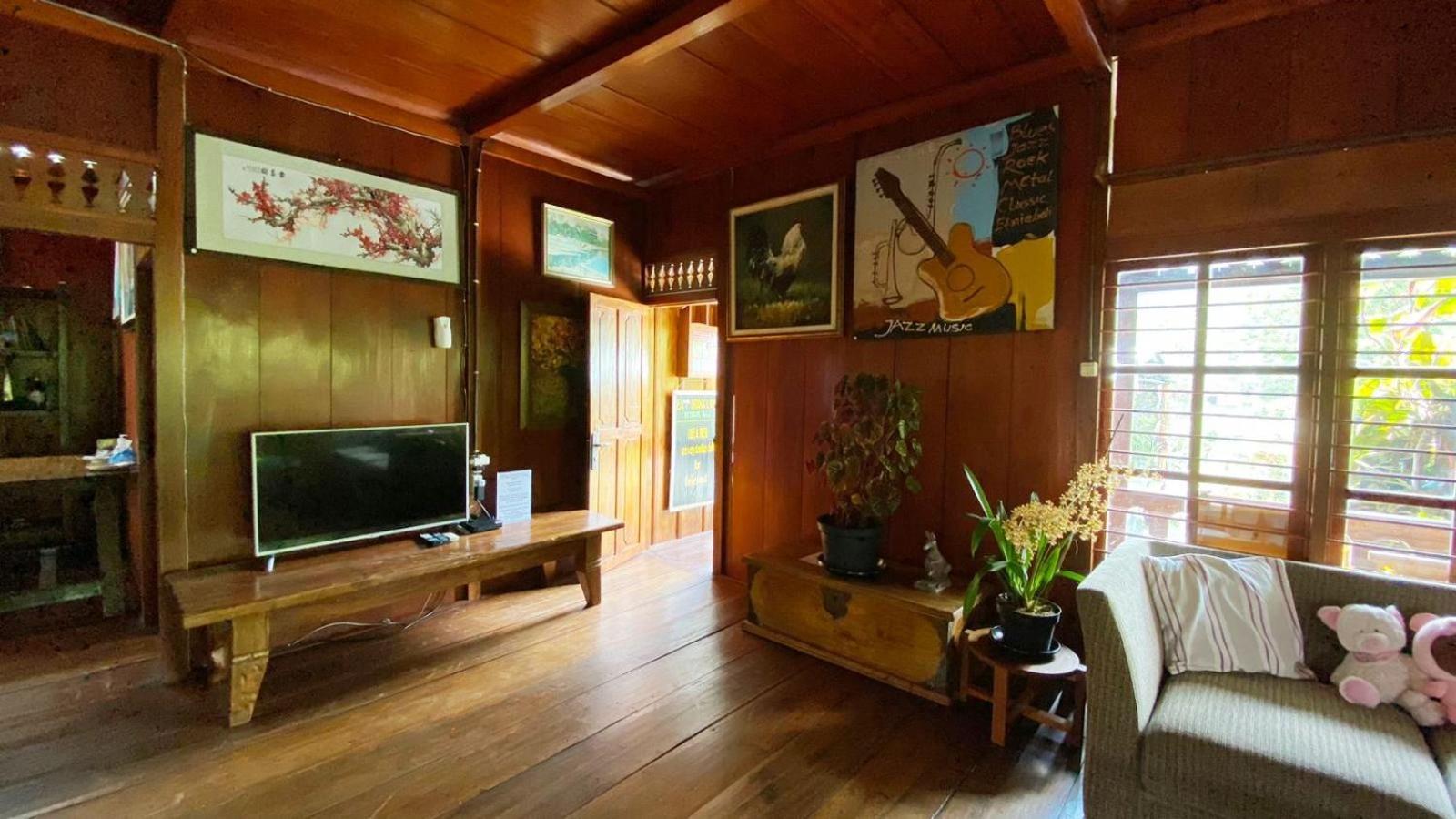 Rumah Kayu Sulawesi Antique Bedugul  Eksteriør bilde
