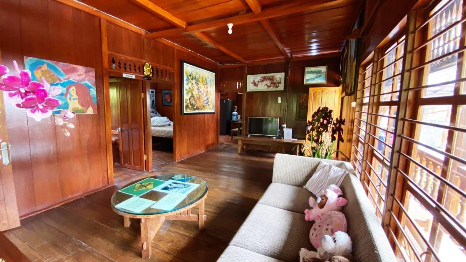 Rumah Kayu Sulawesi Antique Bedugul  Eksteriør bilde